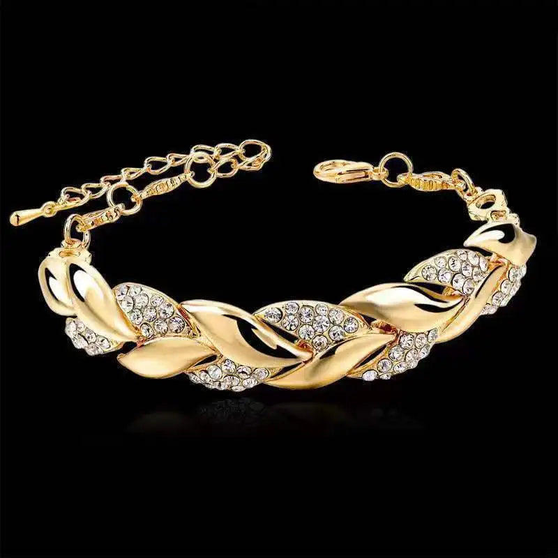 Luxury Love Braided Leaf Bracelet Charm