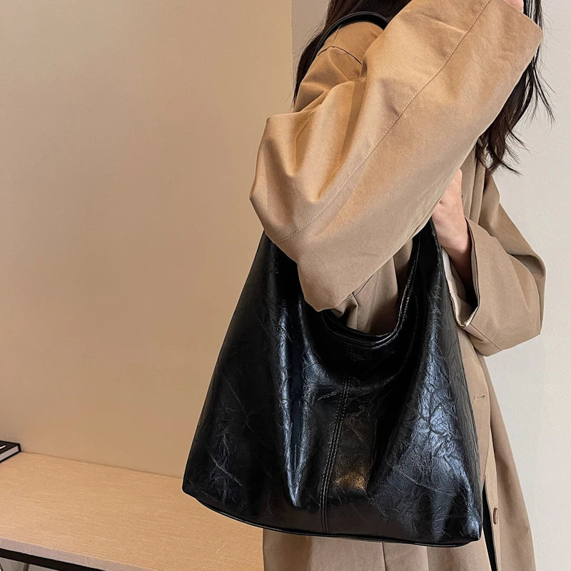 Vintage Women's Suede Shoulder Bag