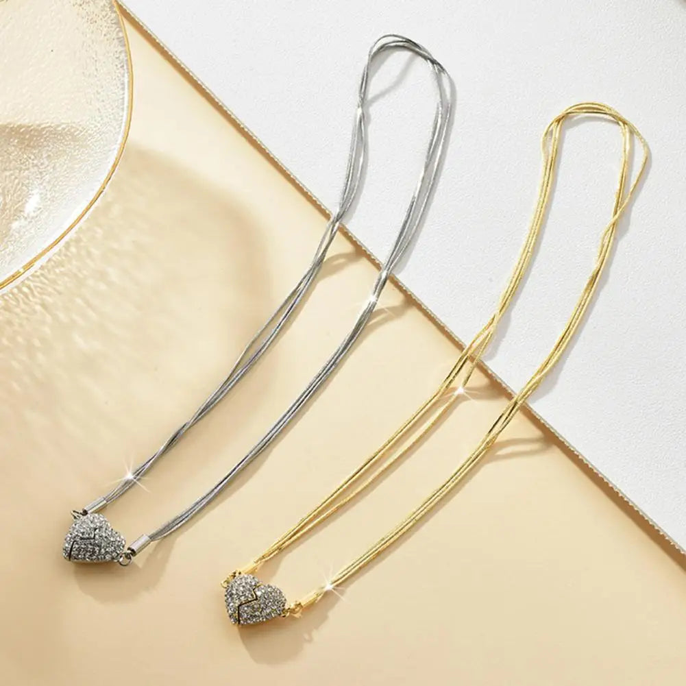 Exquisite Rhinestone Broken Heart Magnetic Choker Necklace for Women